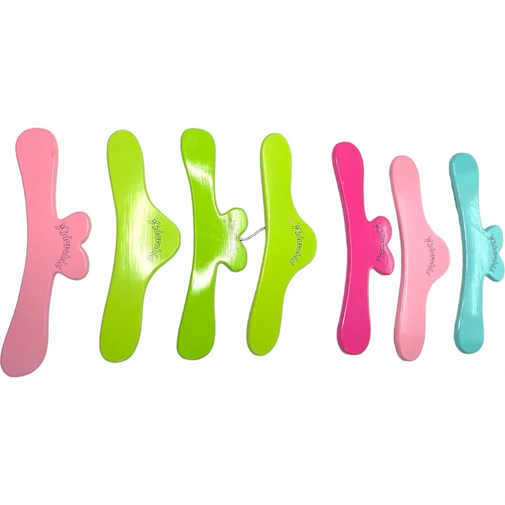 Closet Hangers Kidorable Hannah Personalized Painted Green and Pink